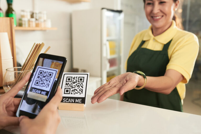 How do QR codes work for payments
