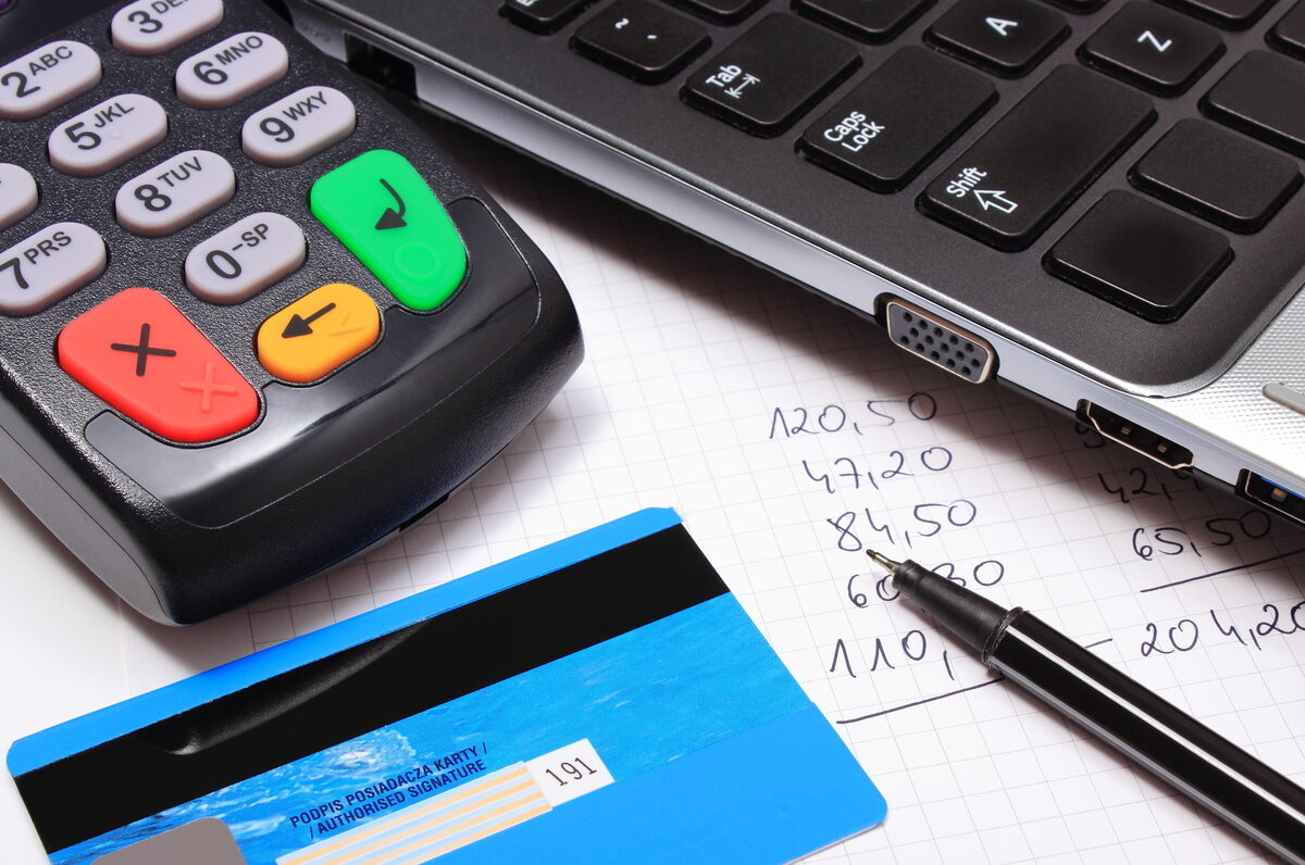 How to cut payment processing costs with smarter routing in 2026