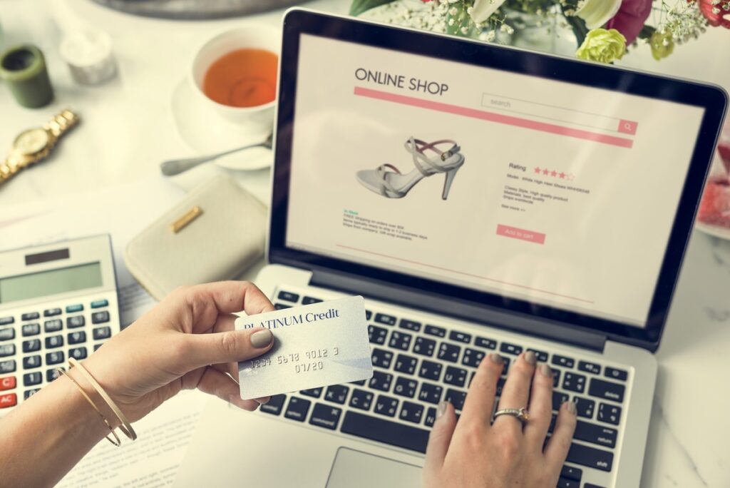 Hosted checkout vs API checkout: which payment integration is right for ...